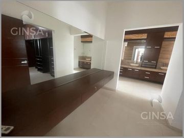 RESIDENCIA EN VENTA EN BENITO JUAREZ NORTE
