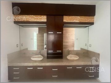 RESIDENCIA EN VENTA EN BENITO JUAREZ NORTE