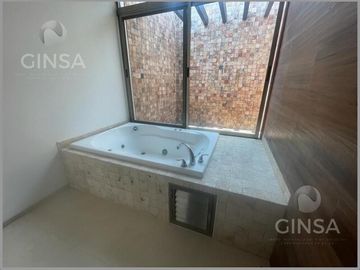 RESIDENCIA EN VENTA EN BENITO JUAREZ NORTE