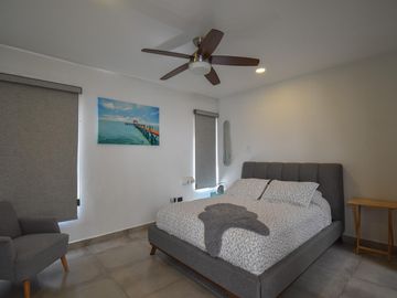 Casa amueblada en venta dentro de privada en Cholul