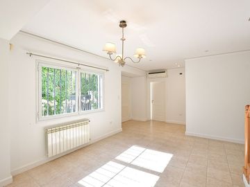 CASA EN VENTA LA PLATA BARRIO CERRADO EL CEDRO