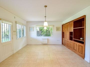 CASA EN VENTA LA PLATA BARRIO CERRADO EL CEDRO
