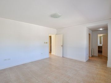 CASA EN VENTA LA PLATA BARRIO CERRADO EL CEDRO