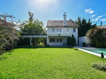 CASA EN VENTA LA PLATA BARRIO CERRADO EL CEDRO