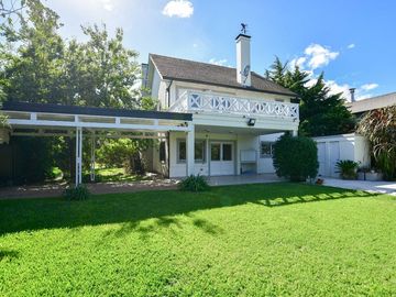 CASA EN VENTA LA PLATA BARRIO CERRADO EL CEDRO