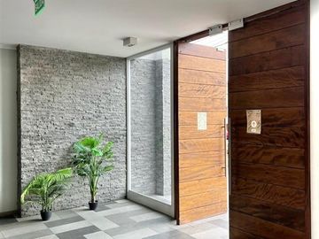 Departamento en Venta en Edificio Lynch piso 11