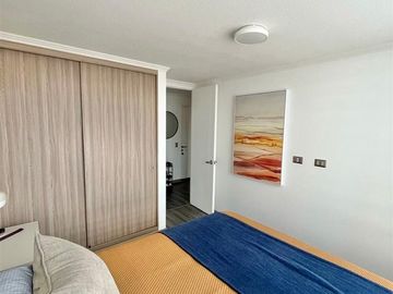 Departamento en Venta en Edificio Lynch piso 11