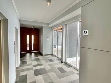 Departamento en Venta en Edificio Lynch piso 11