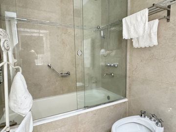 Venta Dpto Caballito 6 Amb Cochera Acepta Permuta