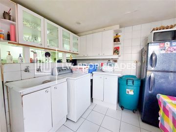 Casa en Venta en Jorge VI / Del Inca