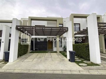 Casa en Venta en Los Abedules - Lomas de Montemar
