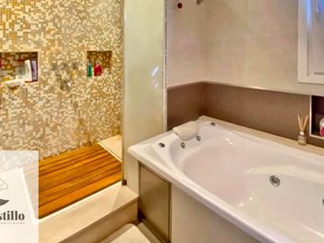 Casa venta 5 Ambientes Merlo