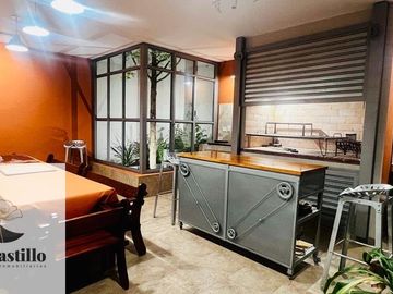 Casa venta 5 Ambientes Merlo