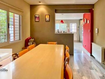 Casa venta 5 Ambientes Merlo