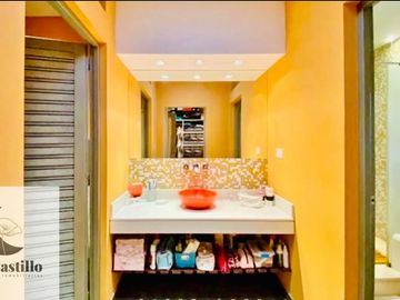 Casa venta 5 Ambientes Merlo