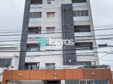 Departamento en venta de 2 dormitorios con cochera en Salta