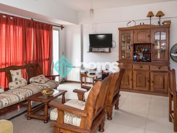 Departamento en venta de 2 dormitorios con cochera en Salta
