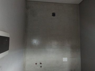 CASA EN VENTA CON PILETA VISTALBA LUJAN DE CUYO