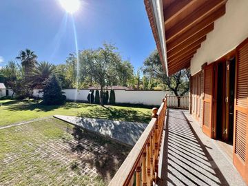 EXCLUSIVA PROPIEDAD EN VENTA - CHACRAS DE CORIA