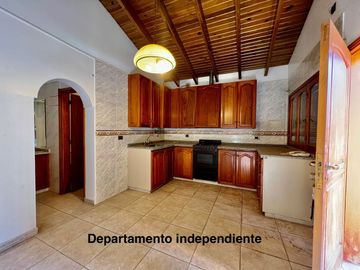 EXCLUSIVA PROPIEDAD EN VENTA - CHACRAS DE CORIA