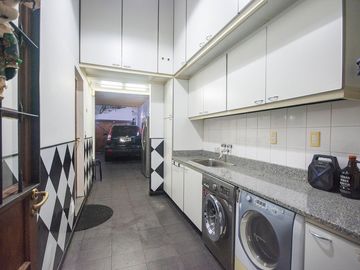 Venta Casa 6 ambientes con Jardín en el Palomar