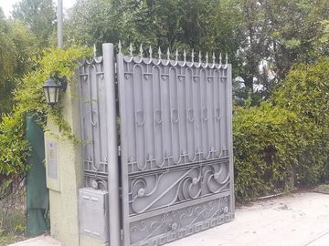 Casa, quincho y monoambiente, Las Paredes S Rafael