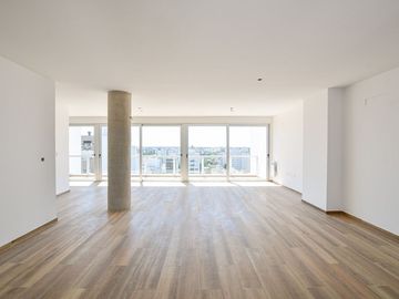 PISO EN VENTA EN LA PLATA DE 3 DORMITORIOS