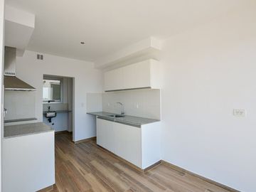 PISO EN VENTA EN LA PLATA DE 3 DORMITORIOS