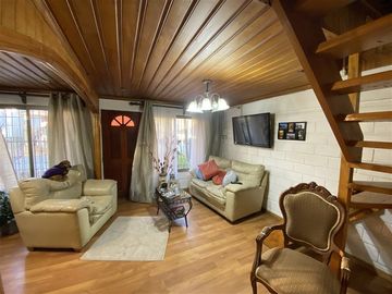 Casa en Venta en Pasaje nueve Nº359, valle del sol
