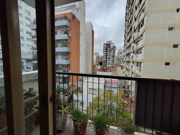 4 amb c/balcón VENTA Depto 5° piso Lavalleja 200