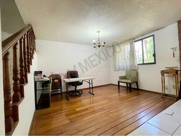 CASA EN VENTA EN LOMAS DE TARANGO, ALCALDÍA ALVARO OBREGÓN