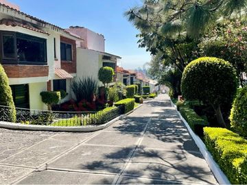 CASA EN VENTA EN LOMAS DE TARANGO, ALCALDÍA ALVARO OBREGÓN