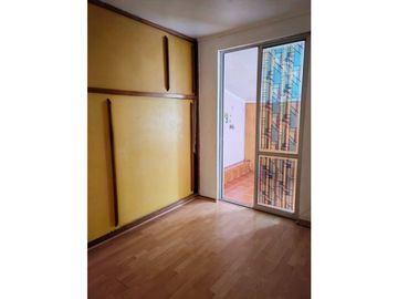 VENDE LINDA Y AMPLIA CASA EN MIRAFLORES ALTO
