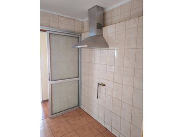 VENDE LINDA Y AMPLIA CASA EN MIRAFLORES ALTO