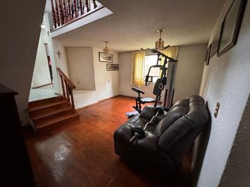 VENTA CASA EN FRACC CLUB DE GOLF SAN CARLOS