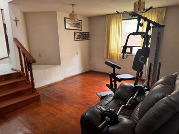 VENTA CASA EN FRACC CLUB DE GOLF SAN CARLOS