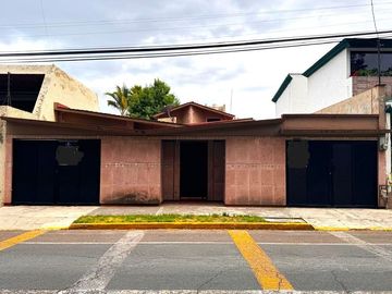 VENTA CASA EN FRACC CLUB DE GOLF SAN CARLOS