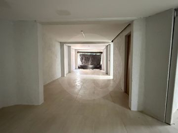 Insurgentes 277 Departamento en renta en Roma Norte