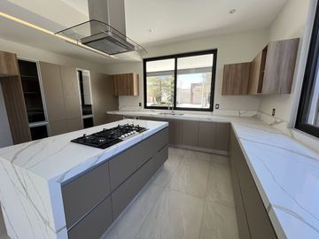 CASA EN VENTA EN LA CAMPIÑA DEL BOSQUE LEÓN GUANAJUATO