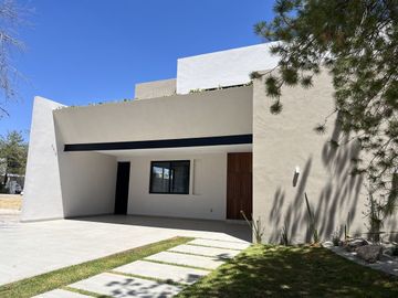 CASA EN VENTA EN LA CAMPIÑA DEL BOSQUE LEÓN GUANAJUATO
