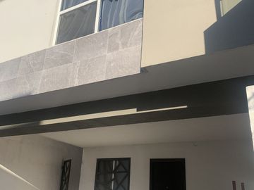 Casa seminueva Apodaca Acanto Residencial