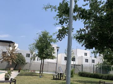 Casa seminueva Apodaca Acanto Residencial
