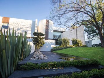 Casa en Venta en Las Lomas Club de Golf