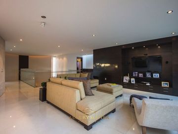 Casa en Venta en Las Lomas Club de Golf