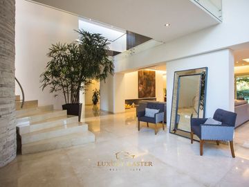 Casa en Venta en Las Lomas Club de Golf