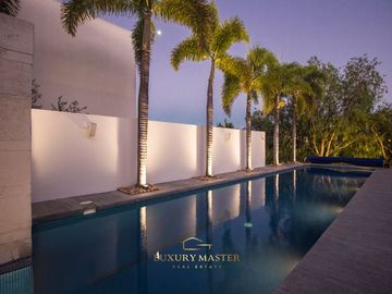 Casa en Venta en Las Lomas Club de Golf