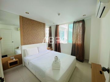 Beautiful 1 bedroom condo for sale in Jomtien