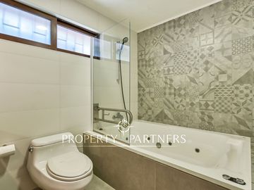 Casa Remodelada 4D + Escritorio + Sala de Estar | Piscina | Excelente Ubicación
