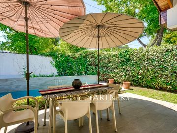 Casa Remodelada 4D + Escritorio + Sala de Estar | Piscina | Excelente Ubicación