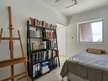 Casa Remodelada 4D + Escritorio + Sala de Estar | Piscina | Excelente Ubicación